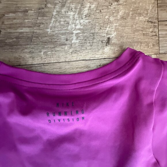 Go HR Reflective 7/8 Tight and matching top - Women's Size SMall - Picture 7 of 9